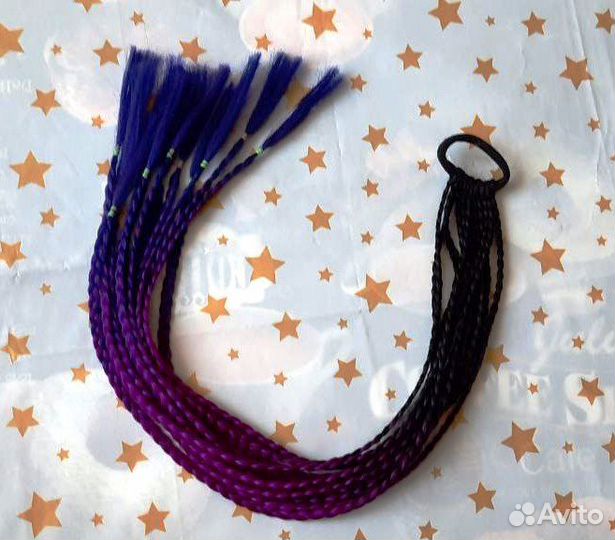 Новая резинка для волос с разноцветными косичками