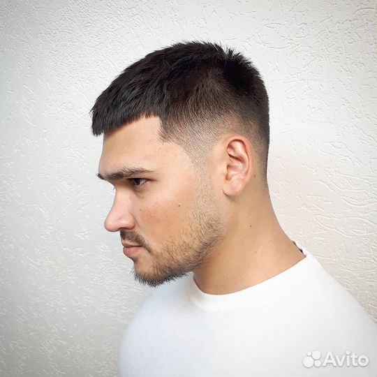 Модель на мужскую стрижку