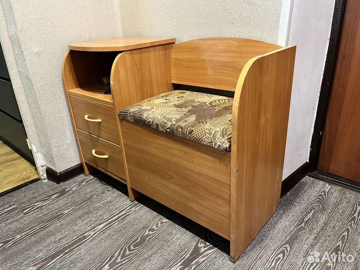 Продам мебель в прихожую