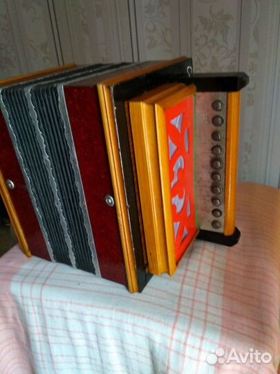 Гармонь Саратовская с колокольчиками