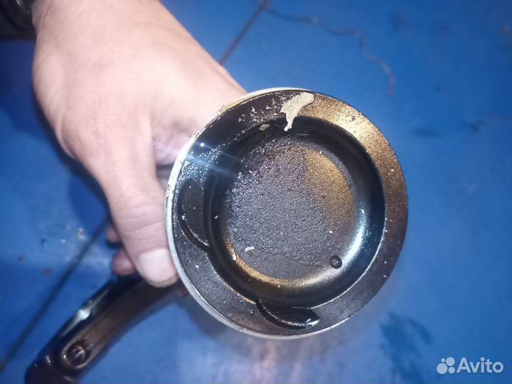 Поршень c шатуном Daihatsu Yrv M201G K3VET 2000