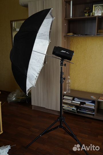 Комплект студийного света Ditech ES250 Kit