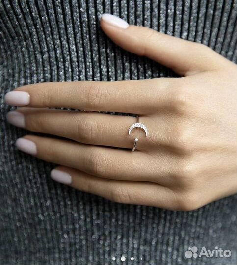 Кольцо полумесяц Moment