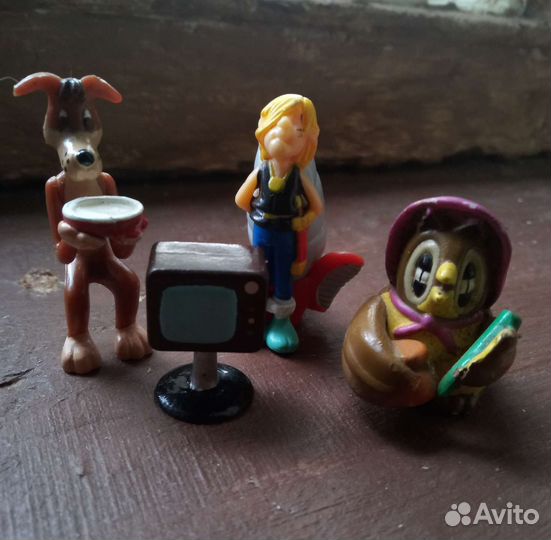 Игрушки из киндера