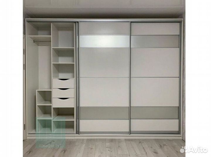 Шкаф стенка