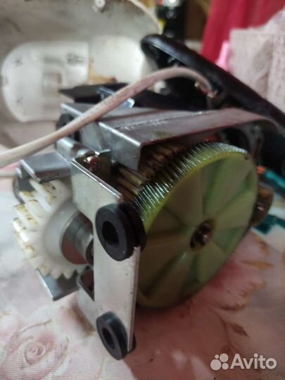 Мясорубка kenwood mg450 шестерни целые сгор.,ротор