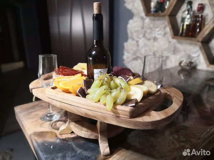 Винный столик