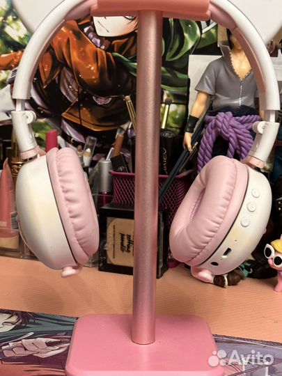 Розовые наушники с ушками