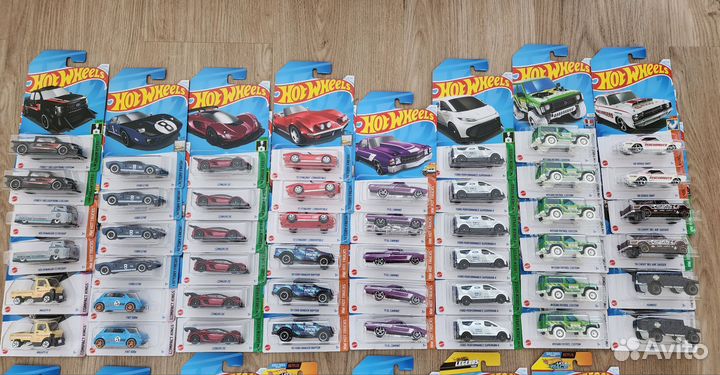 Hot Wheels машинки case G 2024