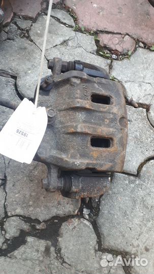 Chevrolet Captiva 2007 суппорт передний