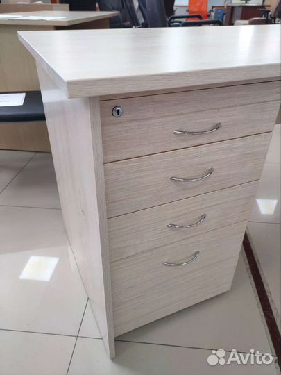 Комплект мебели, стол, тумба