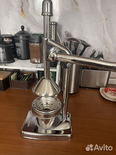 Соковыжималка для цитрусовых новая