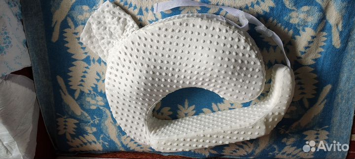 Подушка для кормления новая