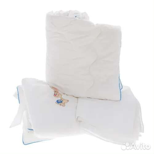 Комплект в кроватку новый
