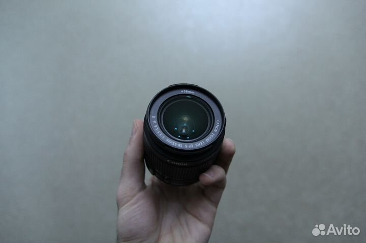 Canon zoom lens ef-s 18-55mm 1 3.5-5.6 is ii