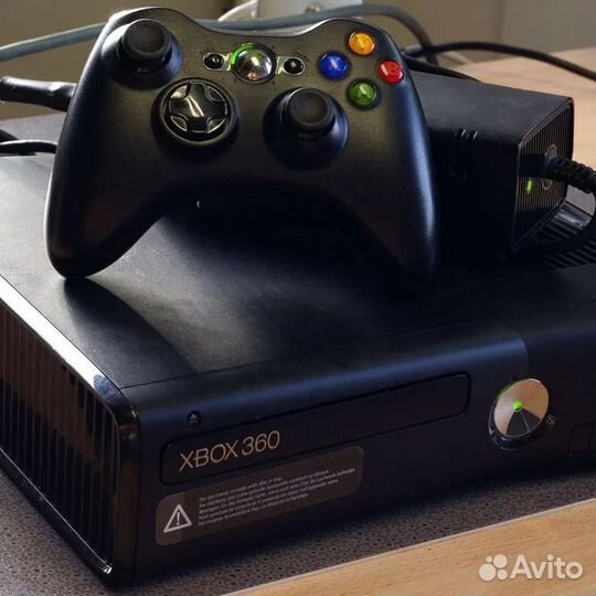 Xbox 360 slim прошитая+игры