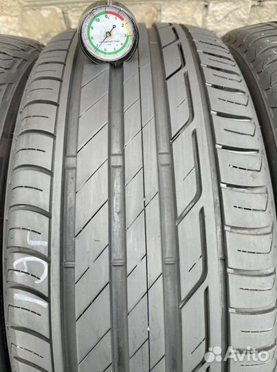 Bridgestone Turanza T001 215/50 R18