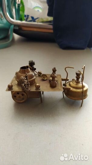 Латунь. Палевая кухня с айболитом, ягой