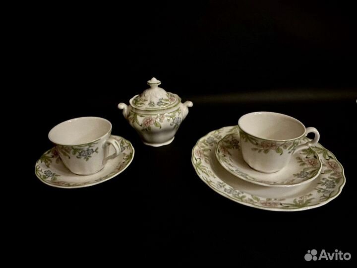 Сервиз чайный Roual Doulton Англия