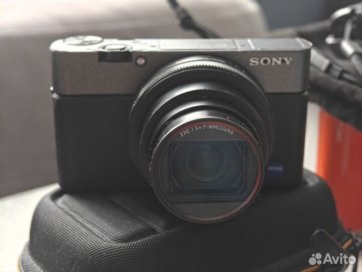 Sony rx100 m6