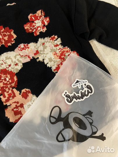 Свитер omanko flowers