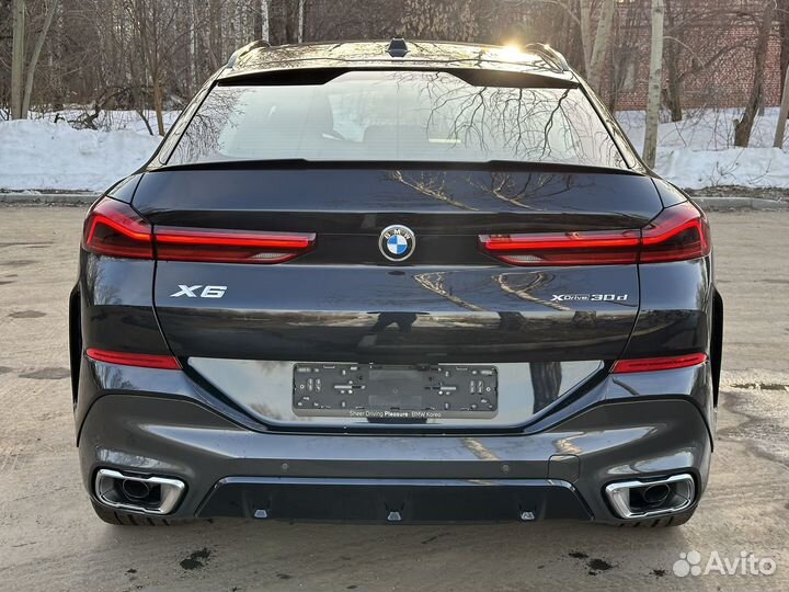 BMW X6 3.0 AT, 2023, 40 км