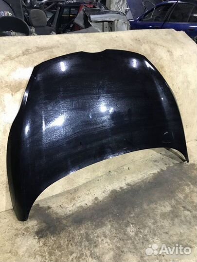 Капот Ford Fiesta 2019