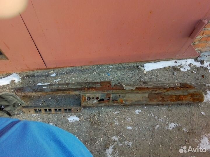 Передняя панель (торпеда) раф 2203