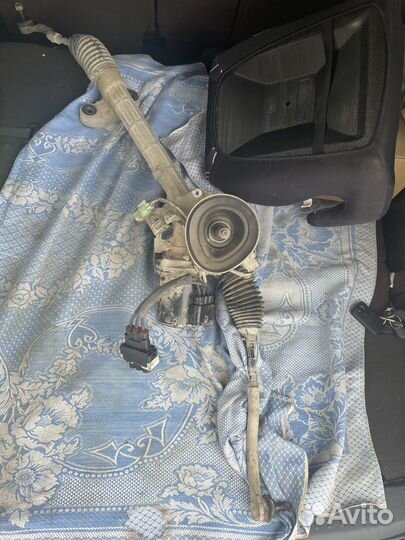 Рулевая рейка Honda Stream RN6