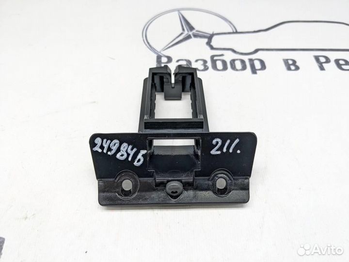 Направляющая w211 E-class 271.956 2007