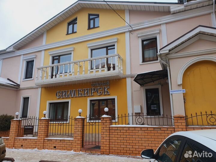 Администратор гостиницы отеля