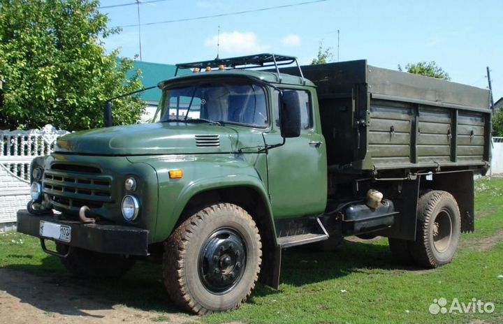 Чернозем. Перегной. Плодородный грунт. Навоз