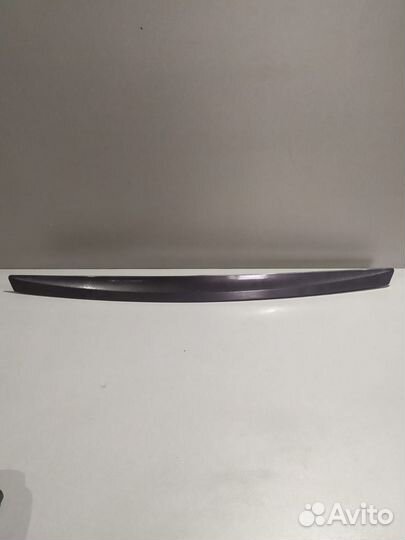 Накладка крышки багажника Hyundai Solaris