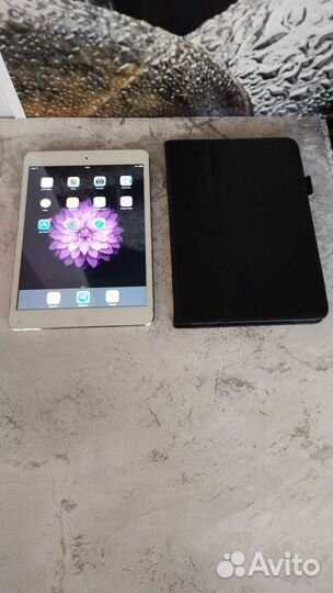 iPad mini 1 64gb