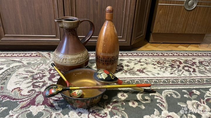 Кувшин, деревянный сосуд для напитков, ложки