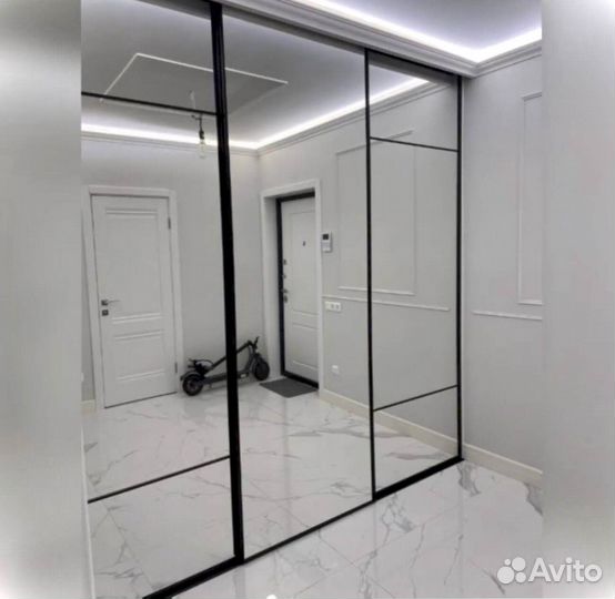 Раздвижная перегородка с матовым стеклом