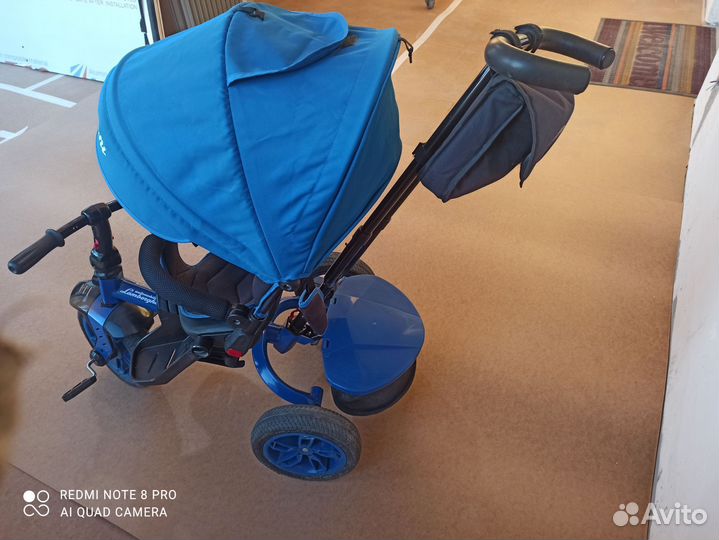 Прогулочная коляска