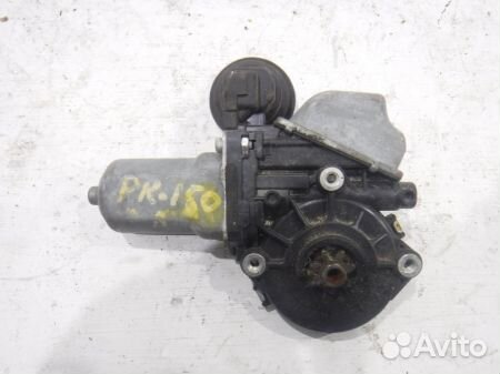 Моторчик заднего левого стеклоподъемника