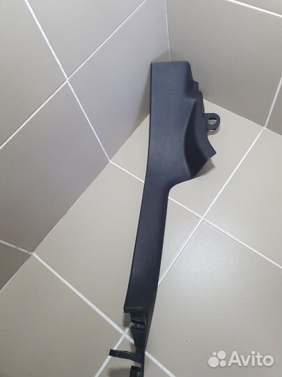 Накладка порога задняя правая Renault Megane 2