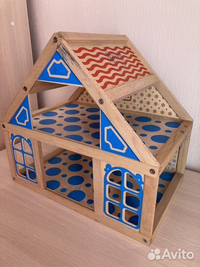 Домик кукольный деревянный