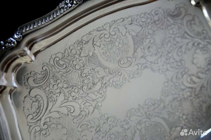 Крупный антикварный /старинный поднос