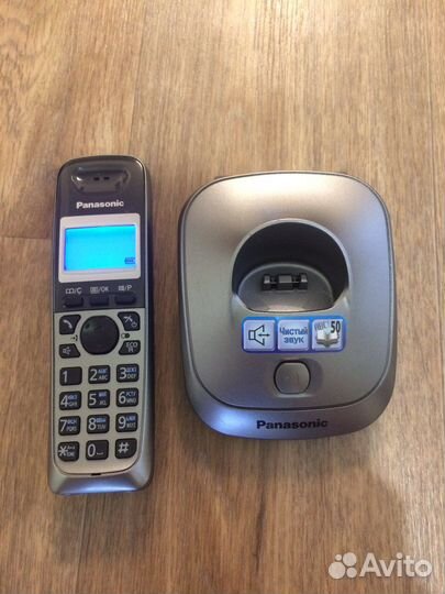 Радиотелефон Panasonic KX-TG2511RU