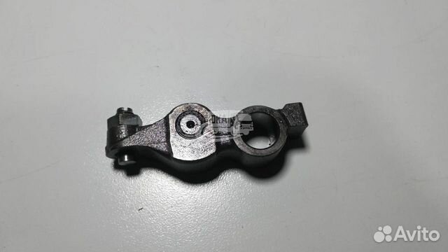 Рокер клапана isuzu 4JJ1 NMR85 NLR85