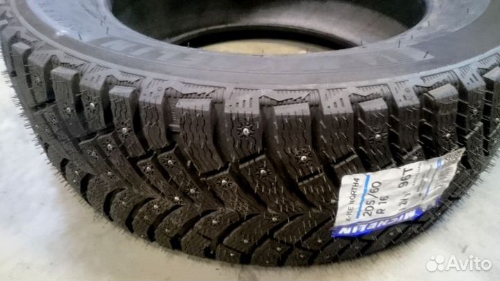 Michelin X-Ice North 4 295/35 R21 107T