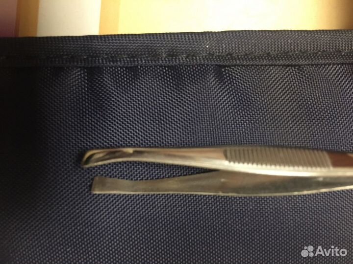 Пинцет, щипчики для удаления волос