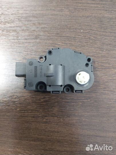 Моторчик заслонки печки Mercedes