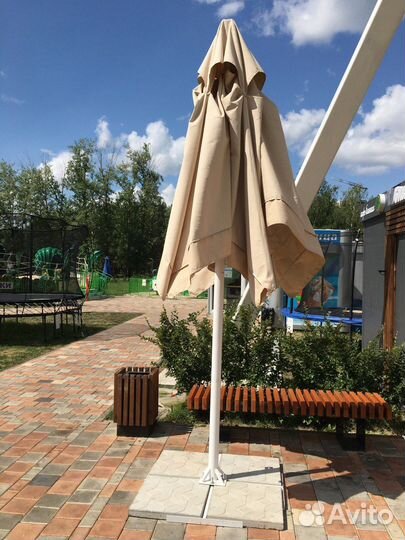 Уличный зонт для кафе, дачи 3х3 (4 пригруза)