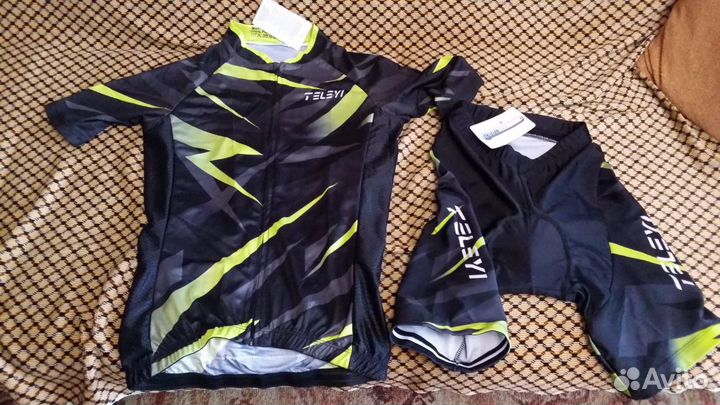 Продам одежду для велоспорта