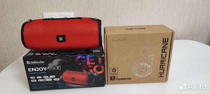 Продам колонку и наушники новые Не использовались