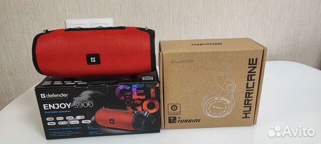 Продам колонку и наушники новые Не использовались